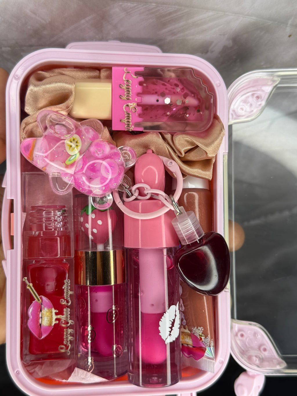 Leyny Empire Suitcase Bundle – Ultimate Lip Care & Gloss Set 💕✨