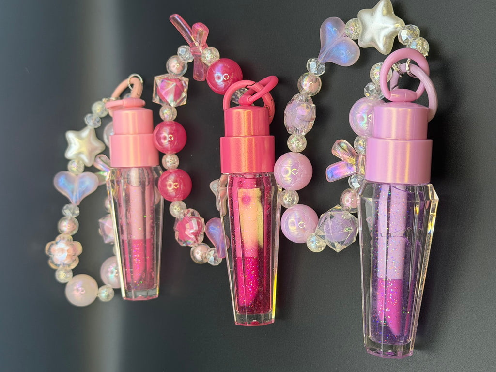 Crystal Charm Glitter Color Changing Lip Gloss Keychain with Beaded Bracelet and Star Charms for Fashion Accessories