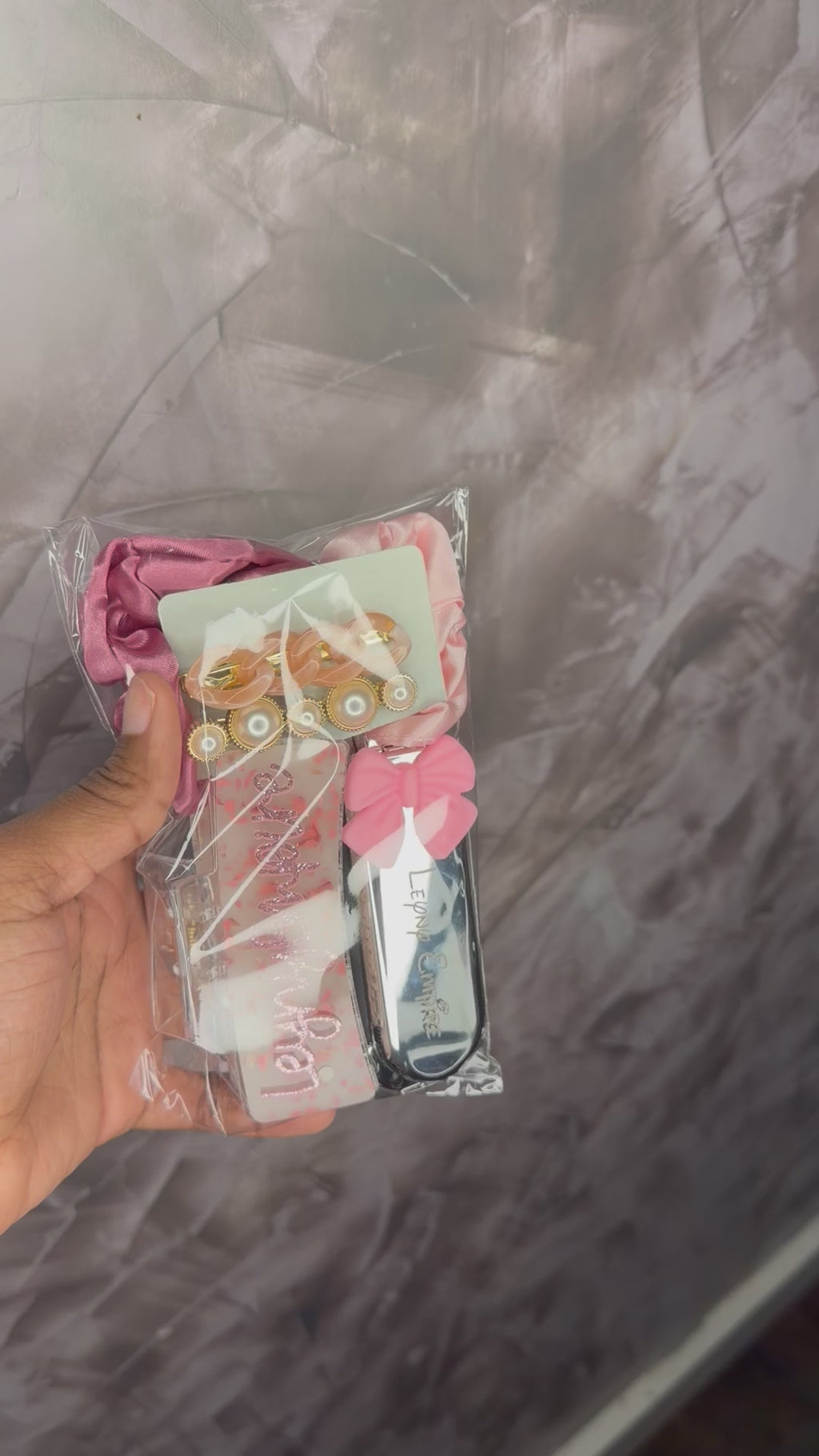 Leyny Empire Pink Glam Hair Essentials Set